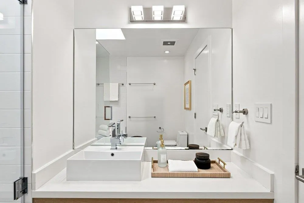 1145 Saxon Way Menlo Park, CA 94025
