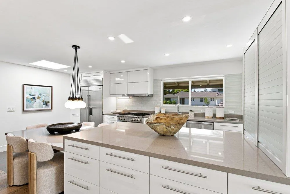 1145 Saxon Way Menlo Park, CA 94025