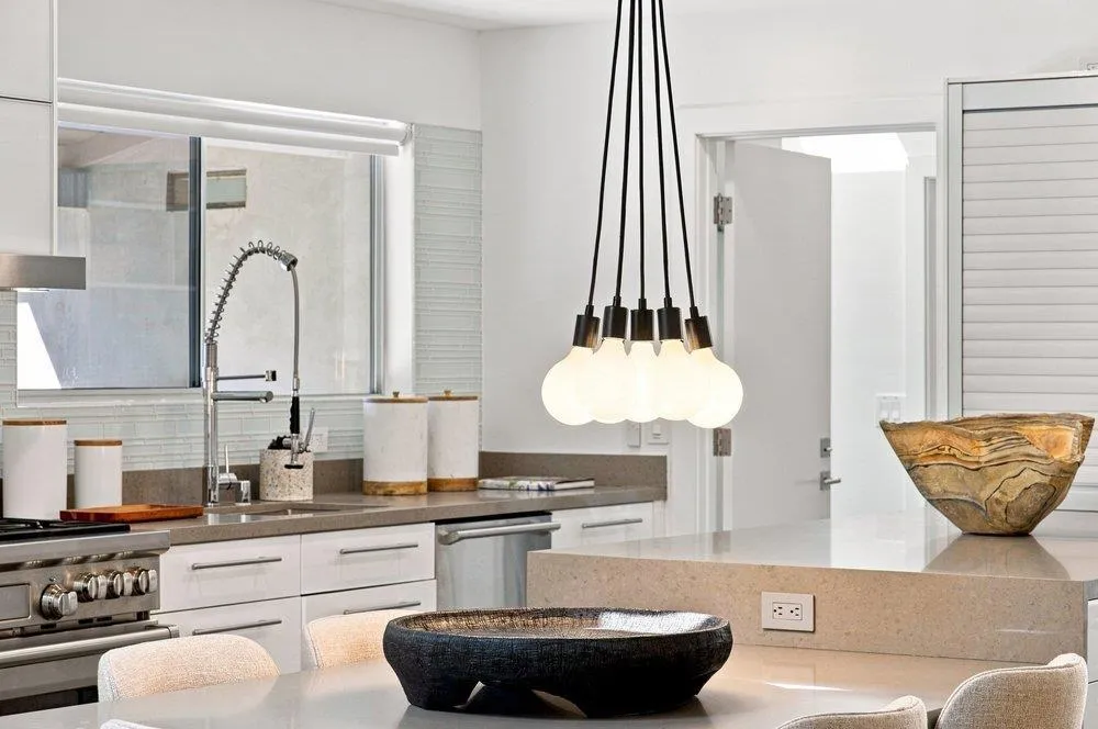 1145 Saxon Way Menlo Park, CA 94025