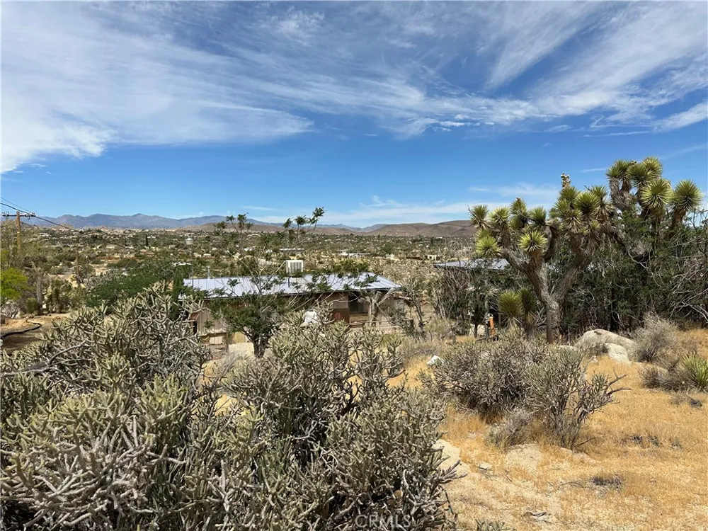 57672 Shepherd Lane Yucca Valley, CA 92284