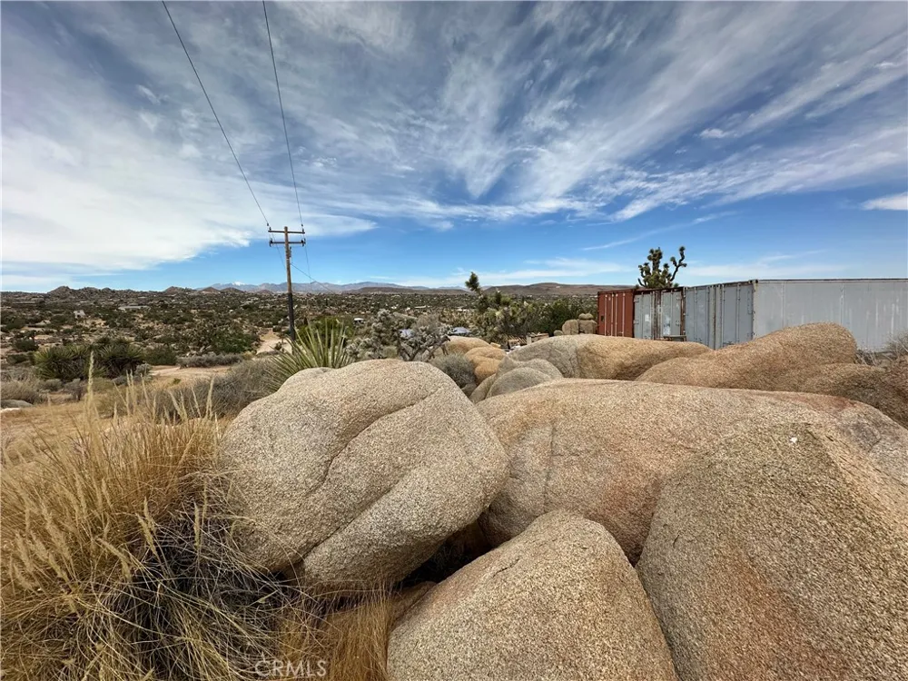 57672 Shepherd Lane Yucca Valley, CA 92284