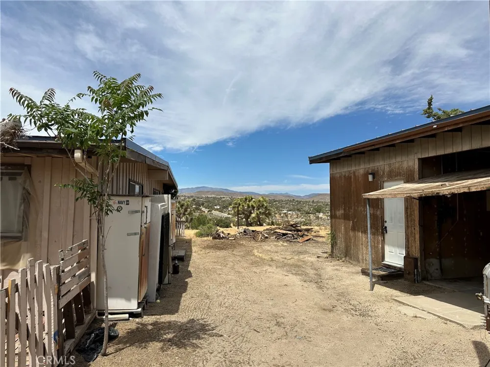 57672 Shepherd Lane Yucca Valley, CA 92284