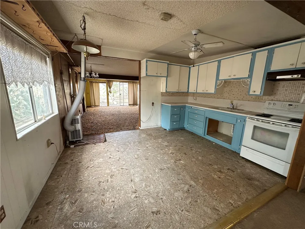 57672 Shepherd Lane Yucca Valley, CA 92284