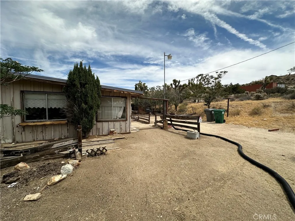 57672 Shepherd Lane Yucca Valley, CA 92284