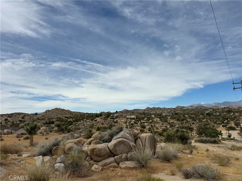 57672 Shepherd Lane Yucca Valley, CA 92284