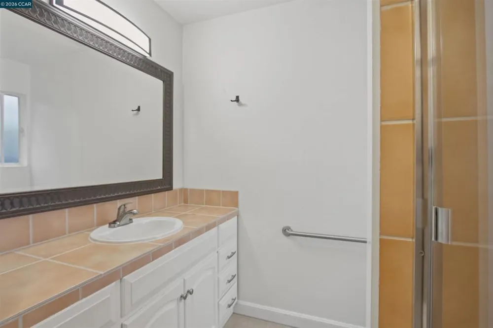 1412 Delaware Dr Concord, CA 94521