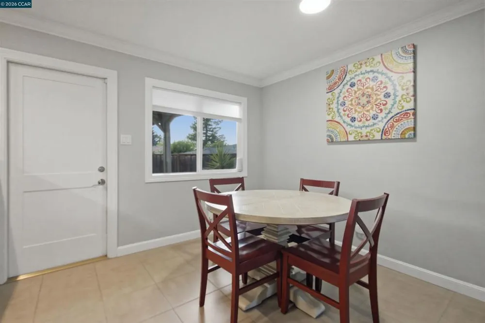 1412 Delaware Dr Concord, CA 94521
