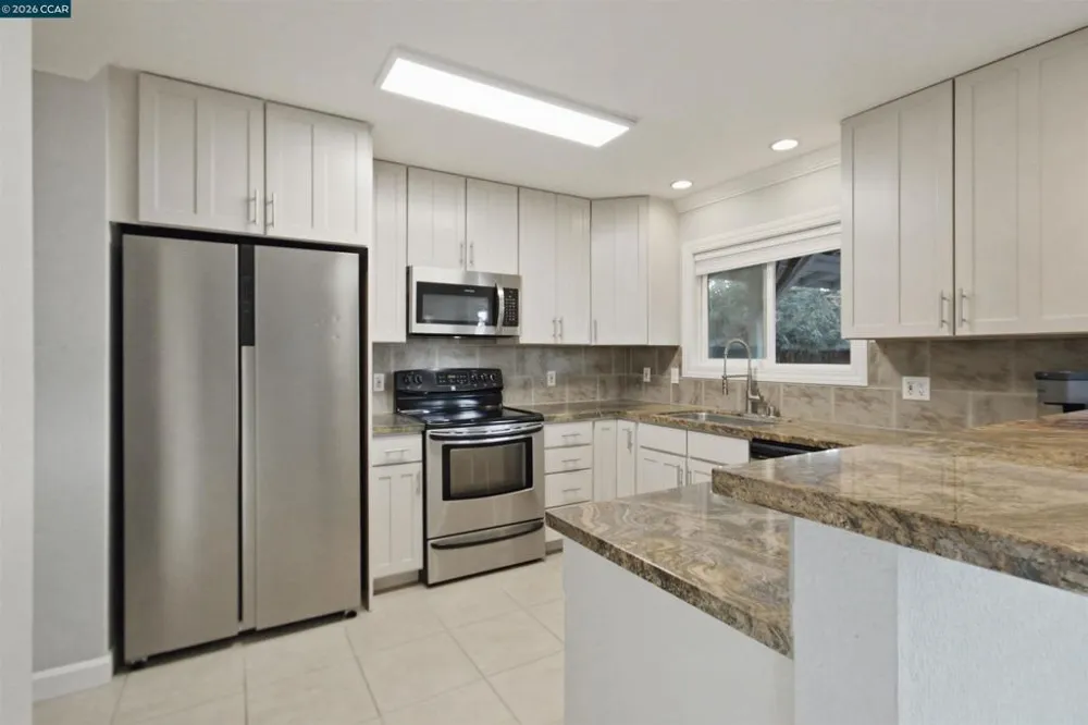 1412 Delaware Dr Concord, CA 94521