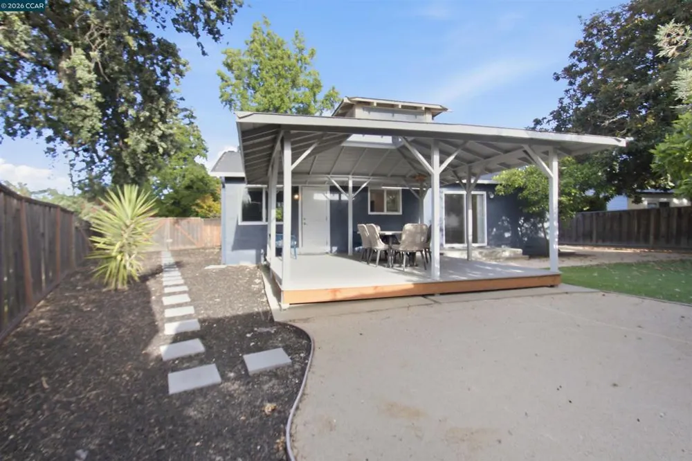 1412 Delaware Dr Concord, CA 94521