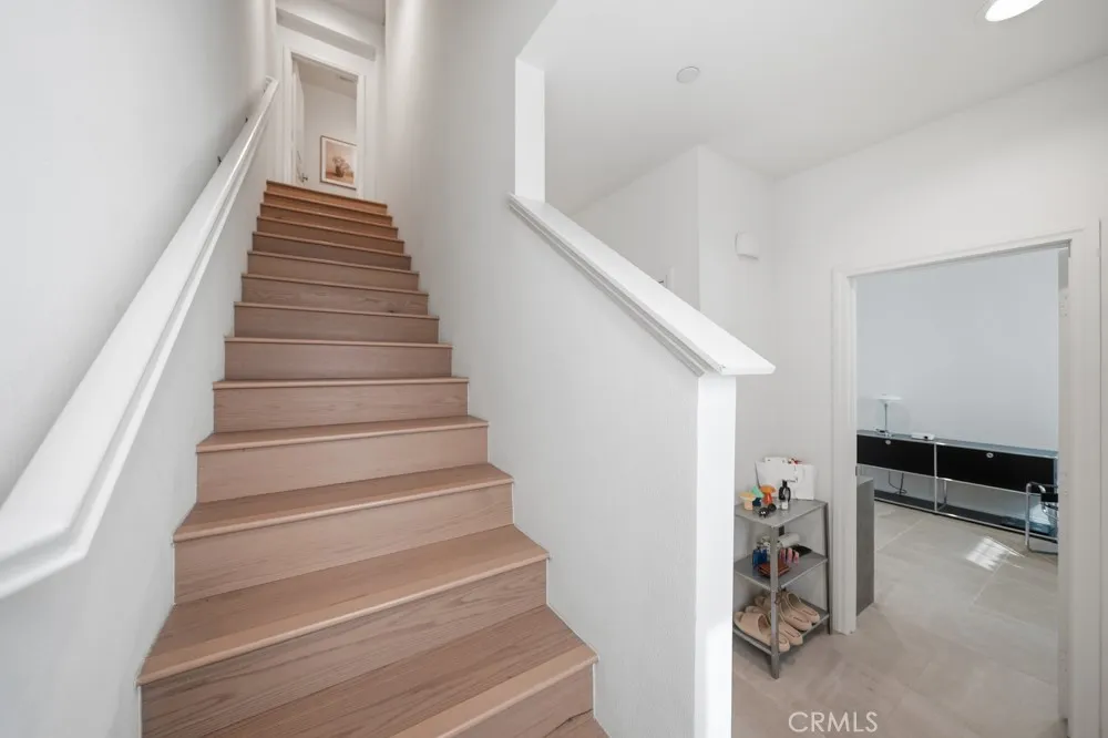 6931 Magnolia Buena Park, CA 90621