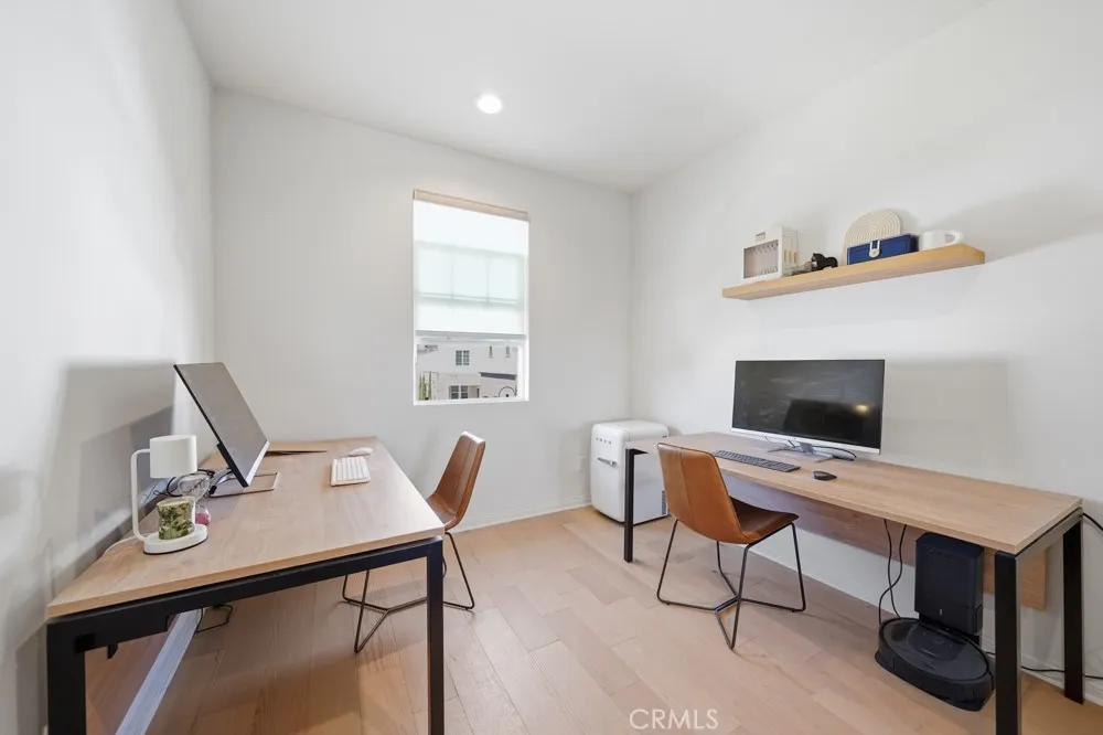 6931 Magnolia Buena Park, CA 90621