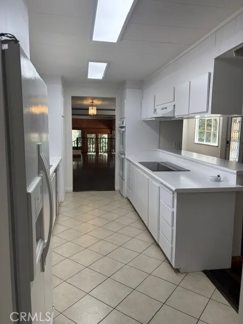 139 Sherwood Drive Westlake Village, CA 91361