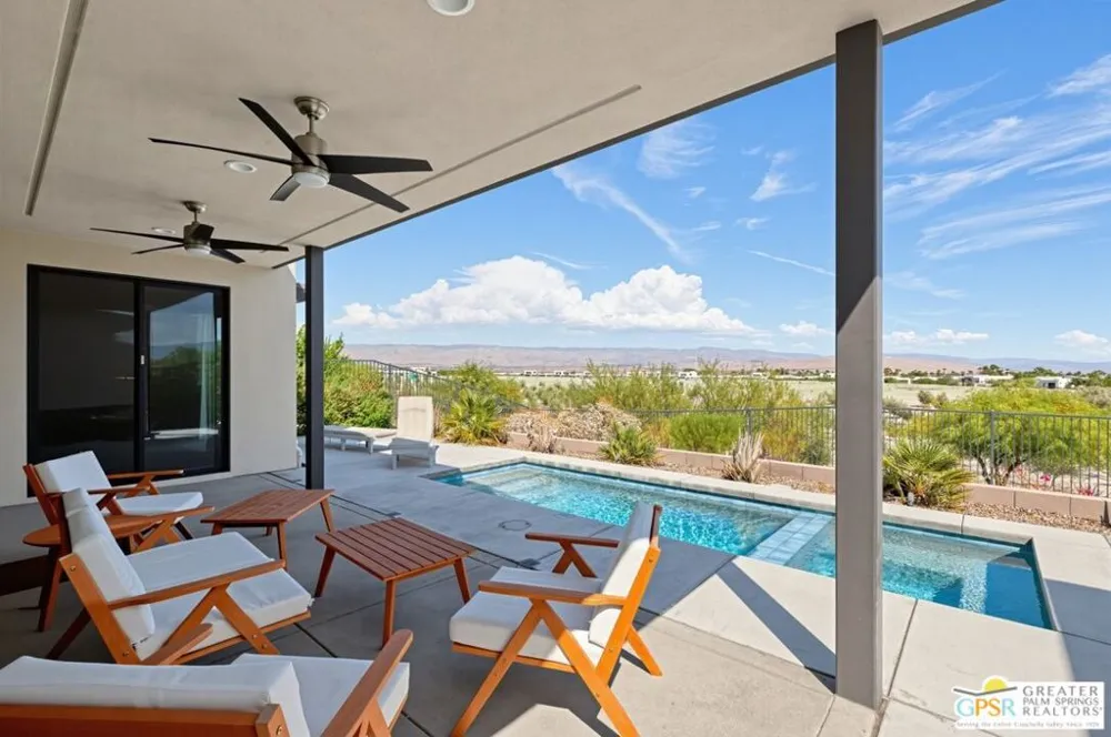 3618 Taylor Drive Palm Springs, CA 92262