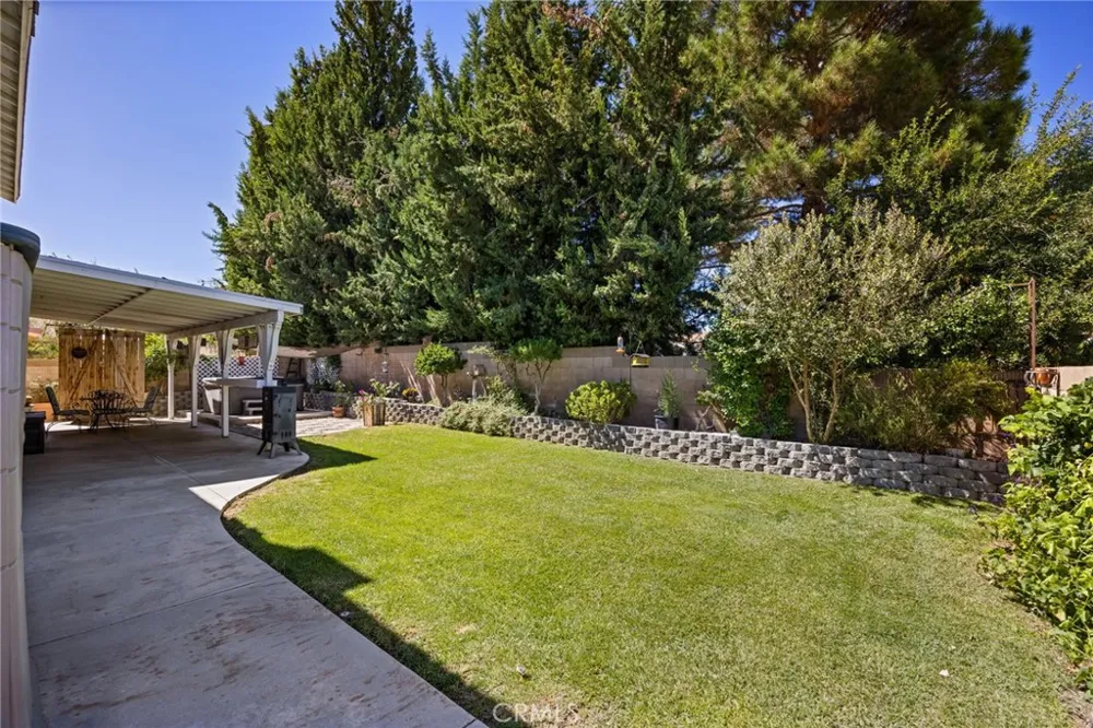 43145 Fenner Avenue Lancaster, CA 93536