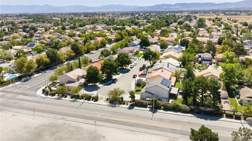 43145 Fenner Avenue Lancaster, CA 93536