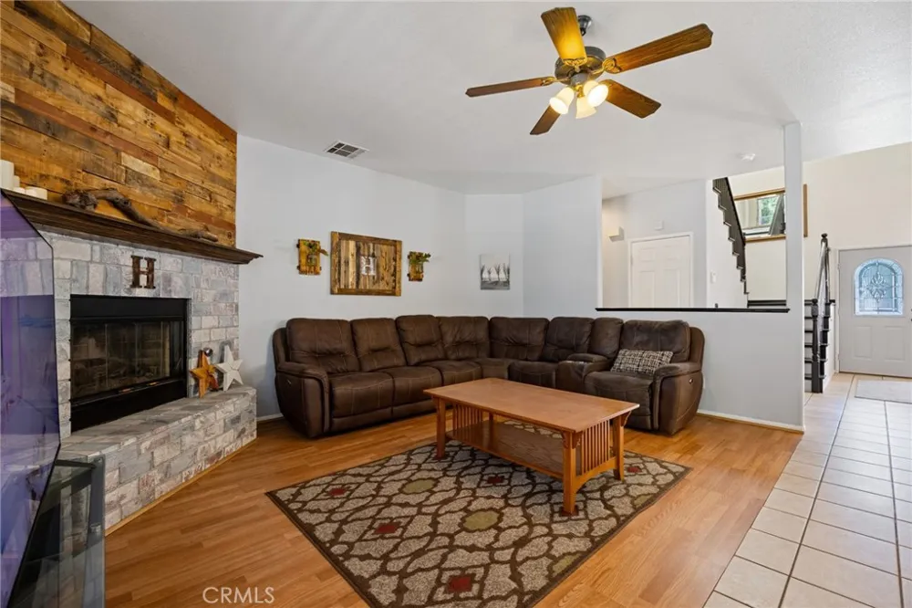 43145 Fenner Avenue Lancaster, CA 93536