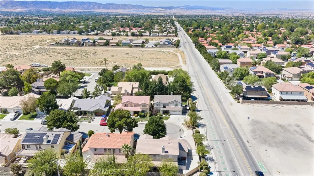 43145 Fenner Avenue Lancaster, CA 93536