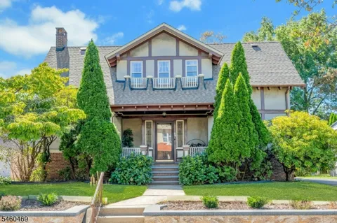 85 Spring Valley Ave