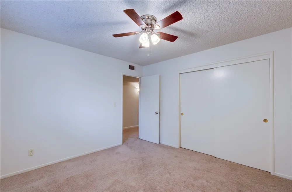 1488 E Los Altos Fresno, CA 93710