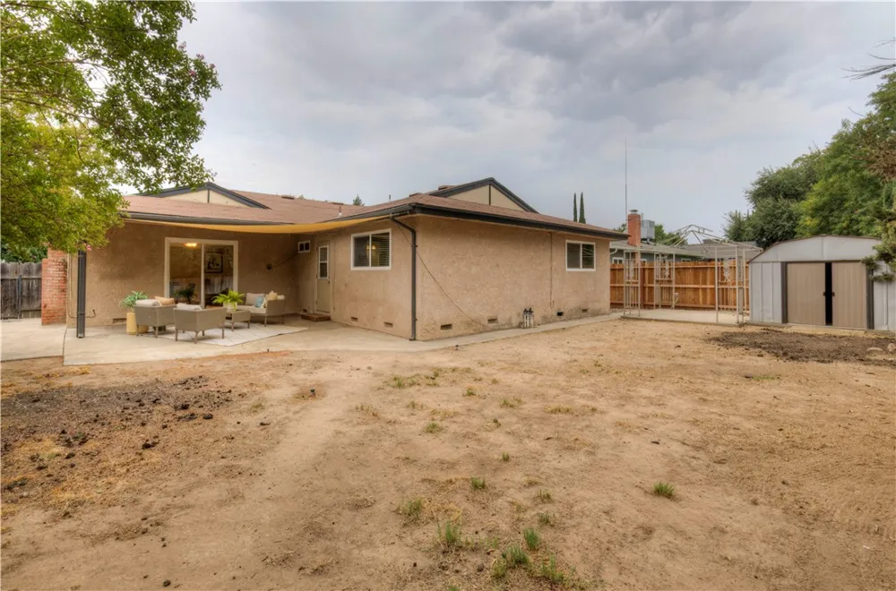 1488 E Los Altos Fresno, CA 93710
