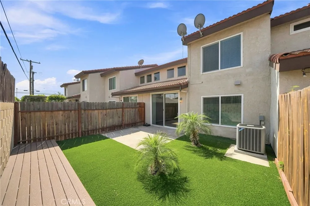 6461 Casa Verde Cypress, CA 90630