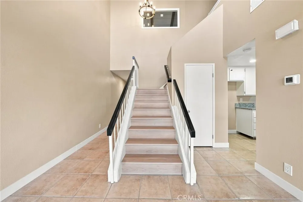 6461 Casa Verde Cypress, CA 90630