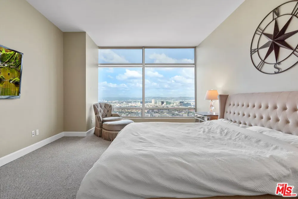 900 W Olympic Boulevard #40D Los Angeles, CA 90015
