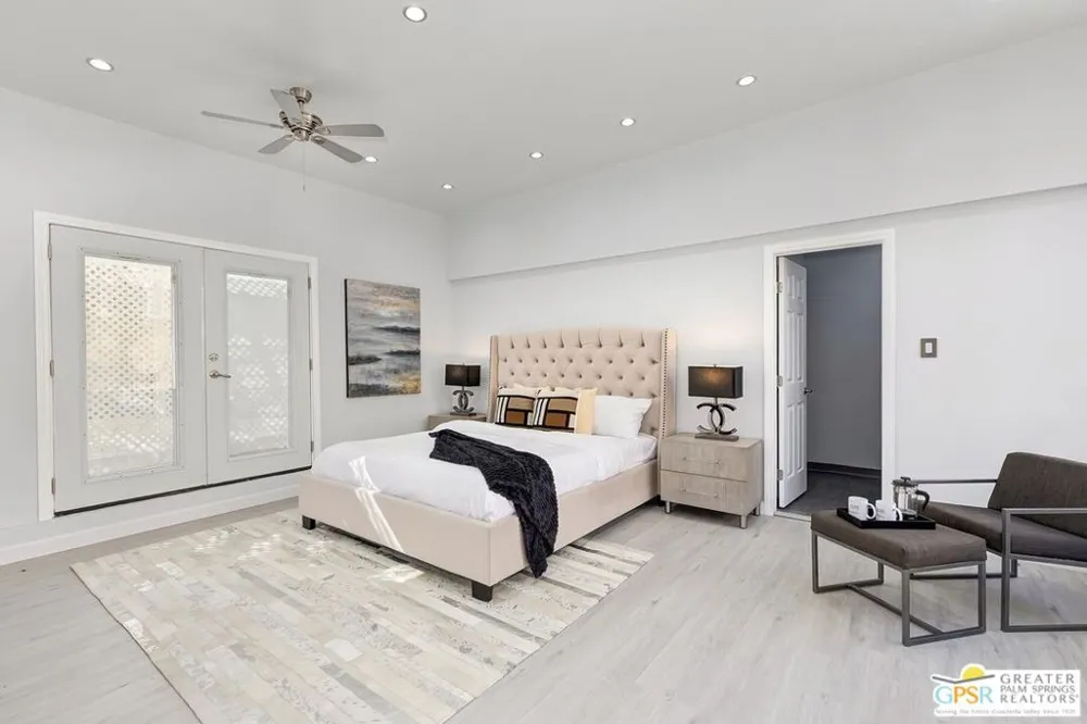 404 E Randolph Street Glendale, CA 91207