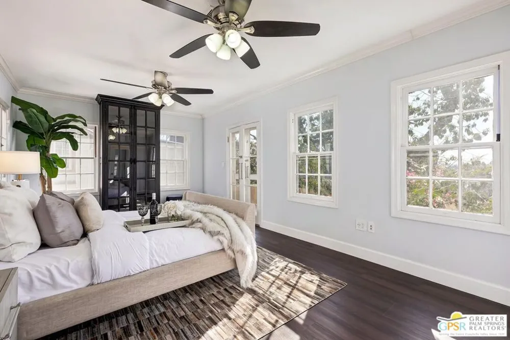 404 E Randolph Street Glendale, CA 91207