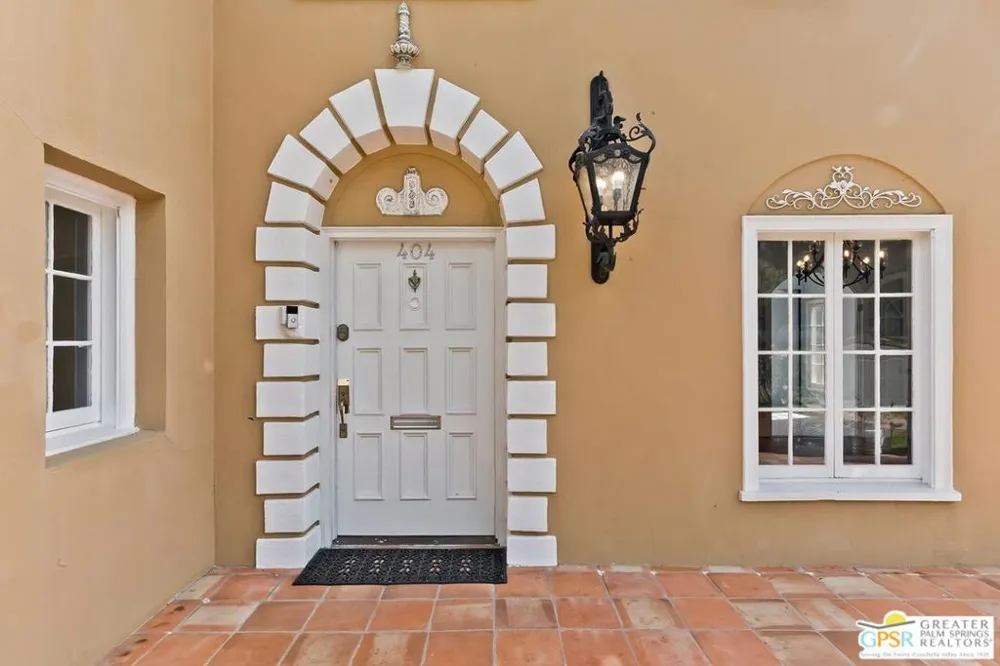 404 E Randolph Street Glendale, CA 91207
