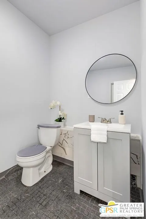 404 E Randolph Street Glendale, CA 91207