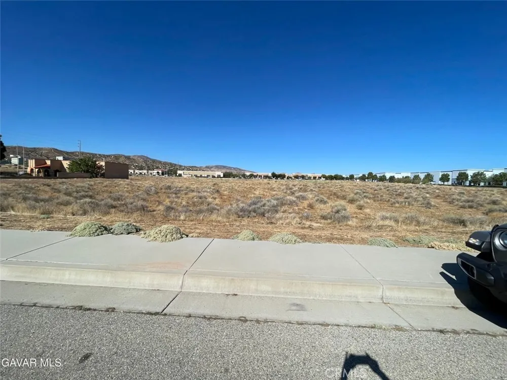 Avenue Q Palmdale, CA 93550