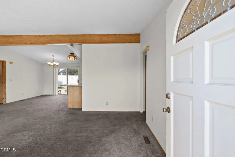 975 W Telegraph Road #122 Santa Paula, CA 93060
