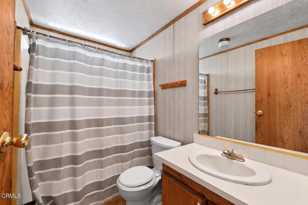 975 W Telegraph Road #122 Santa Paula, CA 93060