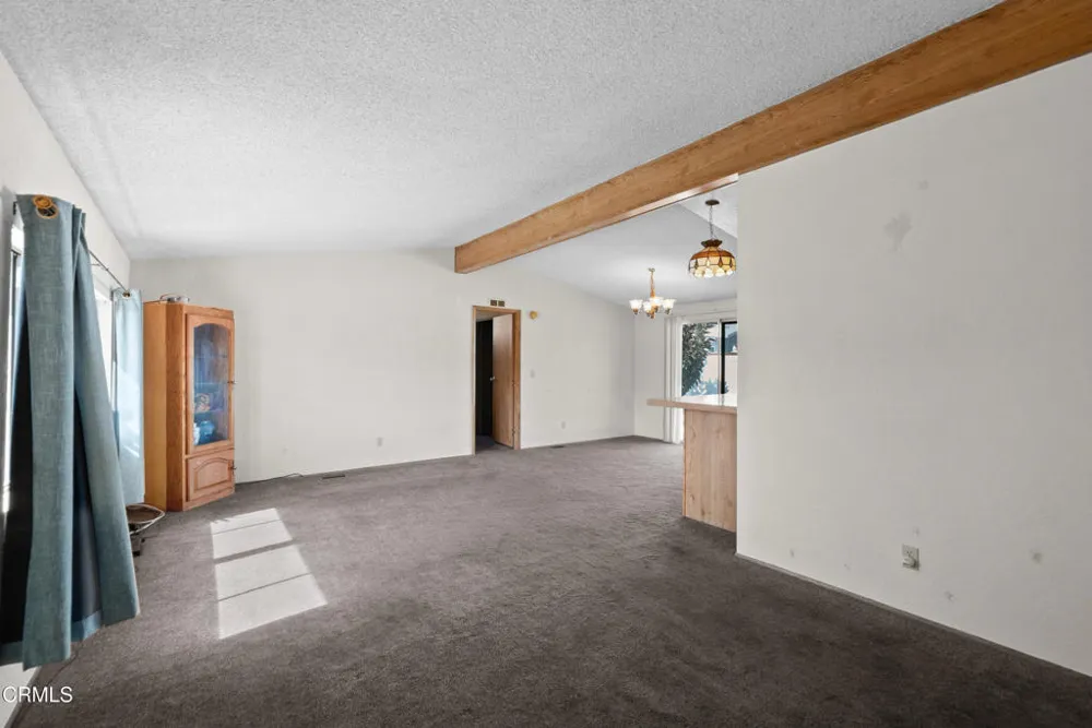 975 W Telegraph Road #122 Santa Paula, CA 93060