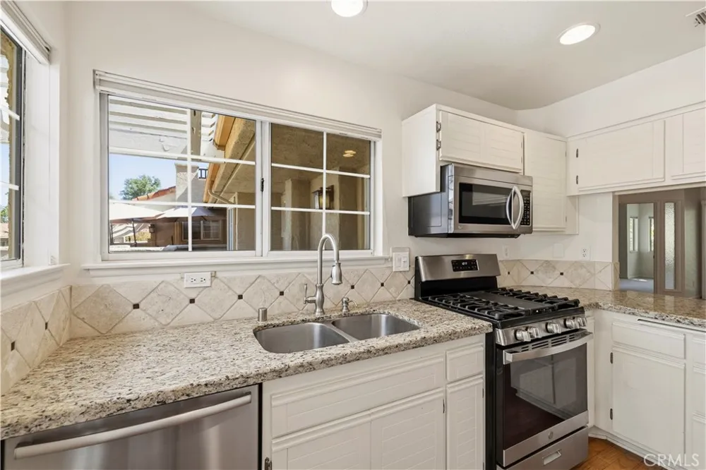 25859 Mcbean #74 Valencia, CA 91355