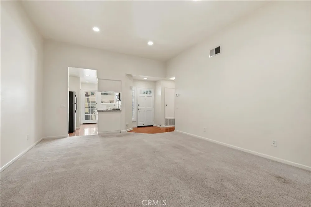 25859 Mcbean #74 Valencia, CA 91355