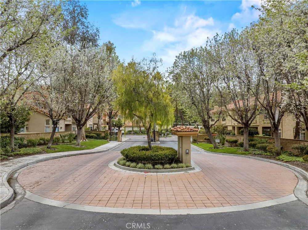 25859 Mcbean #74 Valencia, CA 91355