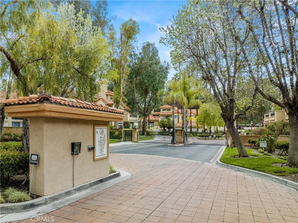 25859 Mcbean #74 Valencia, CA 91355