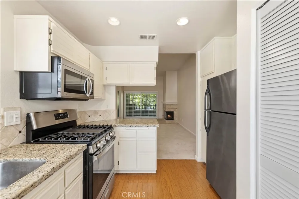 25859 Mcbean #74 Valencia, CA 91355
