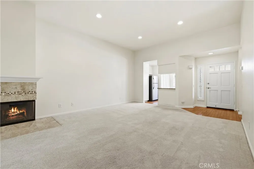 25859 Mcbean #74 Valencia, CA 91355
