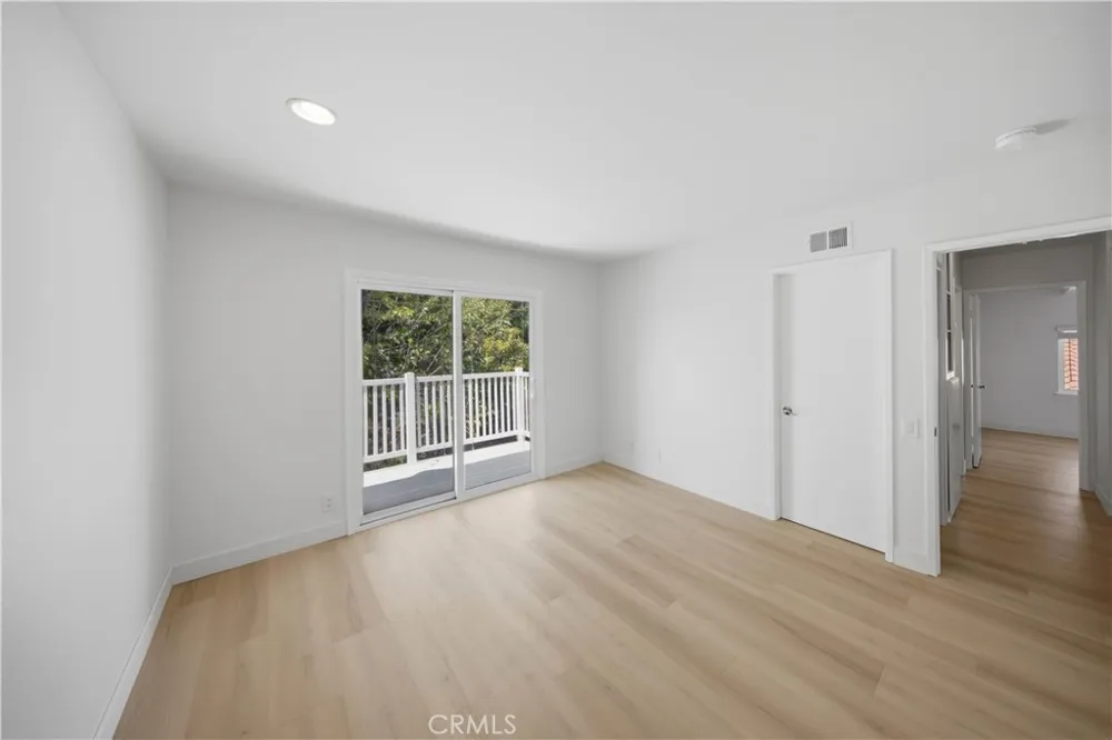 23401 Via Burriana Mission Viejo, CA 92691