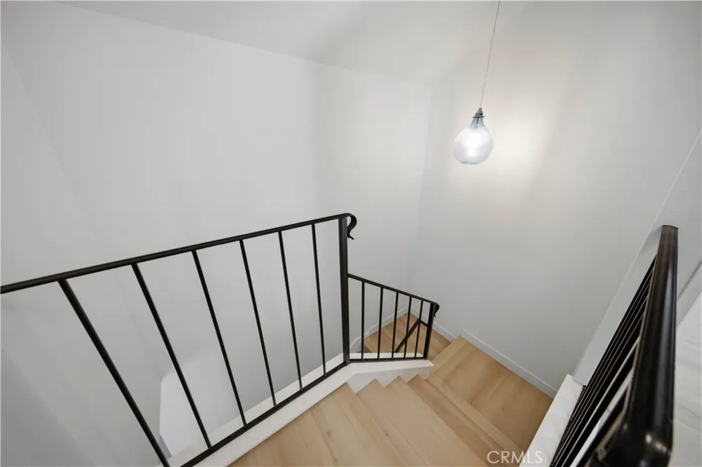 23401 Via Burriana Mission Viejo, CA 92691