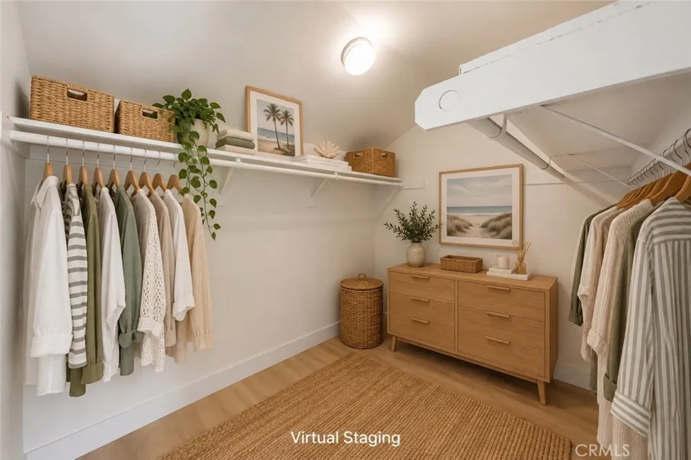 23401 Via Burriana Mission Viejo, CA 92691