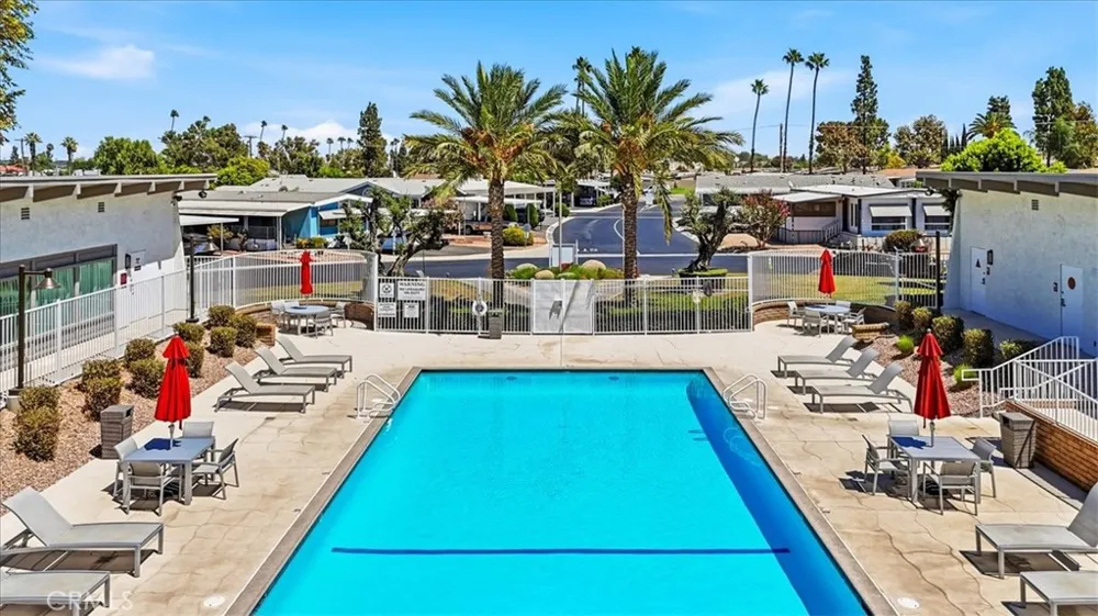 3700 Buchanan Riverside, CA 92503