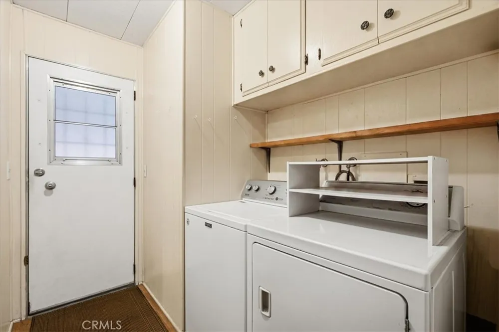 3700 Buchanan Riverside, CA 92503