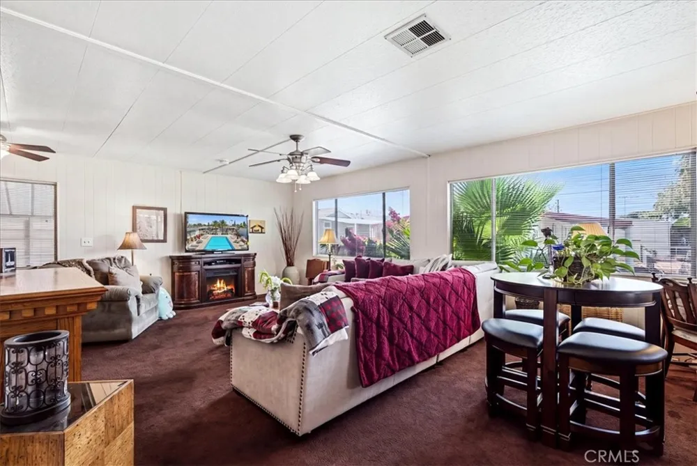 3700 Buchanan Riverside, CA 92503