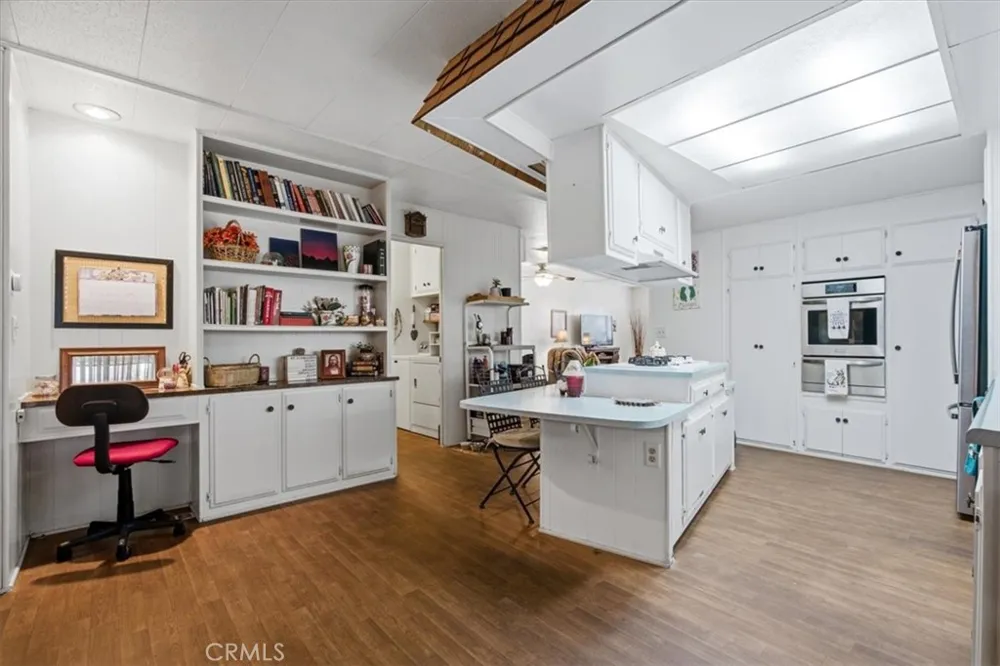 3700 Buchanan Riverside, CA 92503