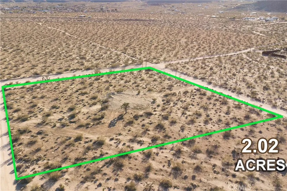 4084 Ocean Avenue Joshua Tree, CA 92252