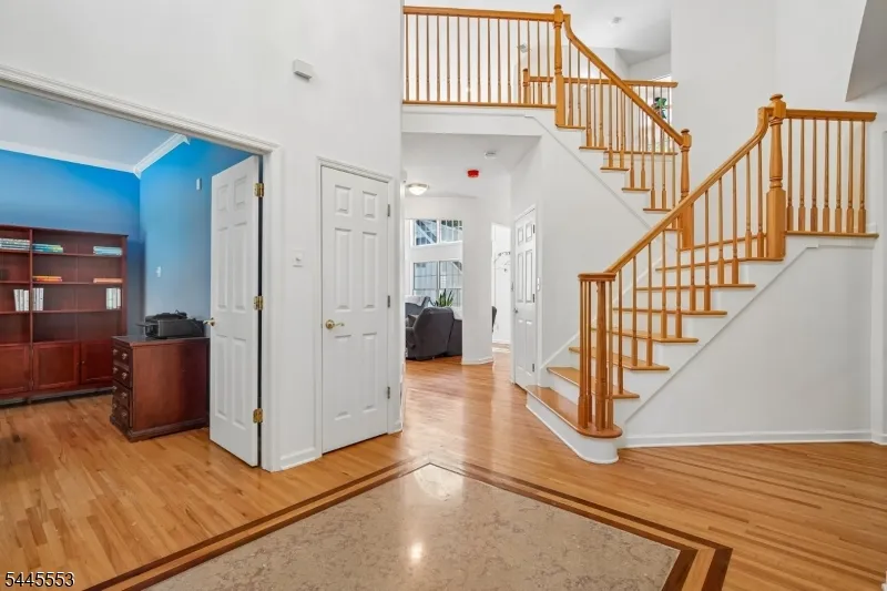 21 Misty Ln Green, NJ 07821